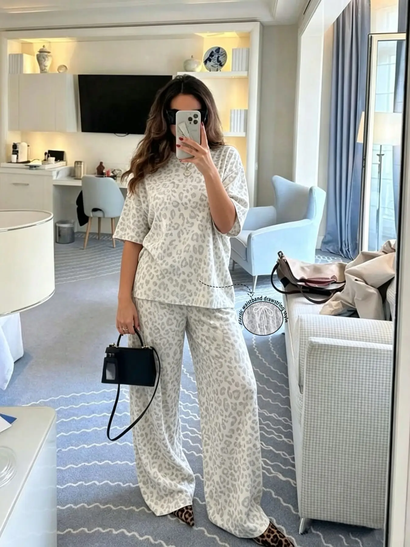 2-piece, American retro classic leopard print round neck short sleeved top paired with the same leopard print drawstring side pocket hanging wide leg pants, women's four season lazy home and outdoor travel casual versatile two-piece set