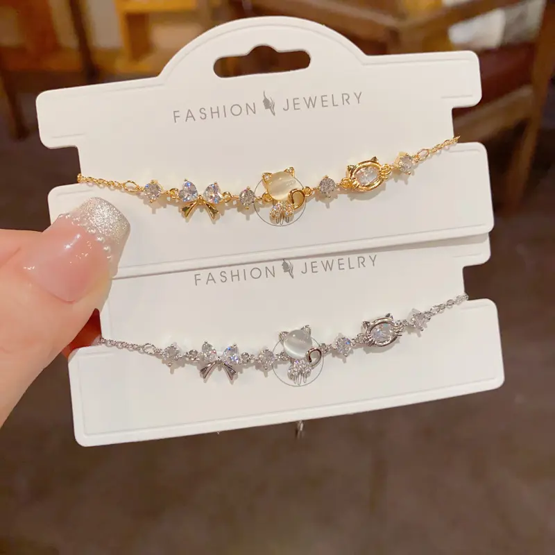 Unique fashion design bow kitten bracelet, delicate and simple, versatile and super sparkly jewelry B20106-SL