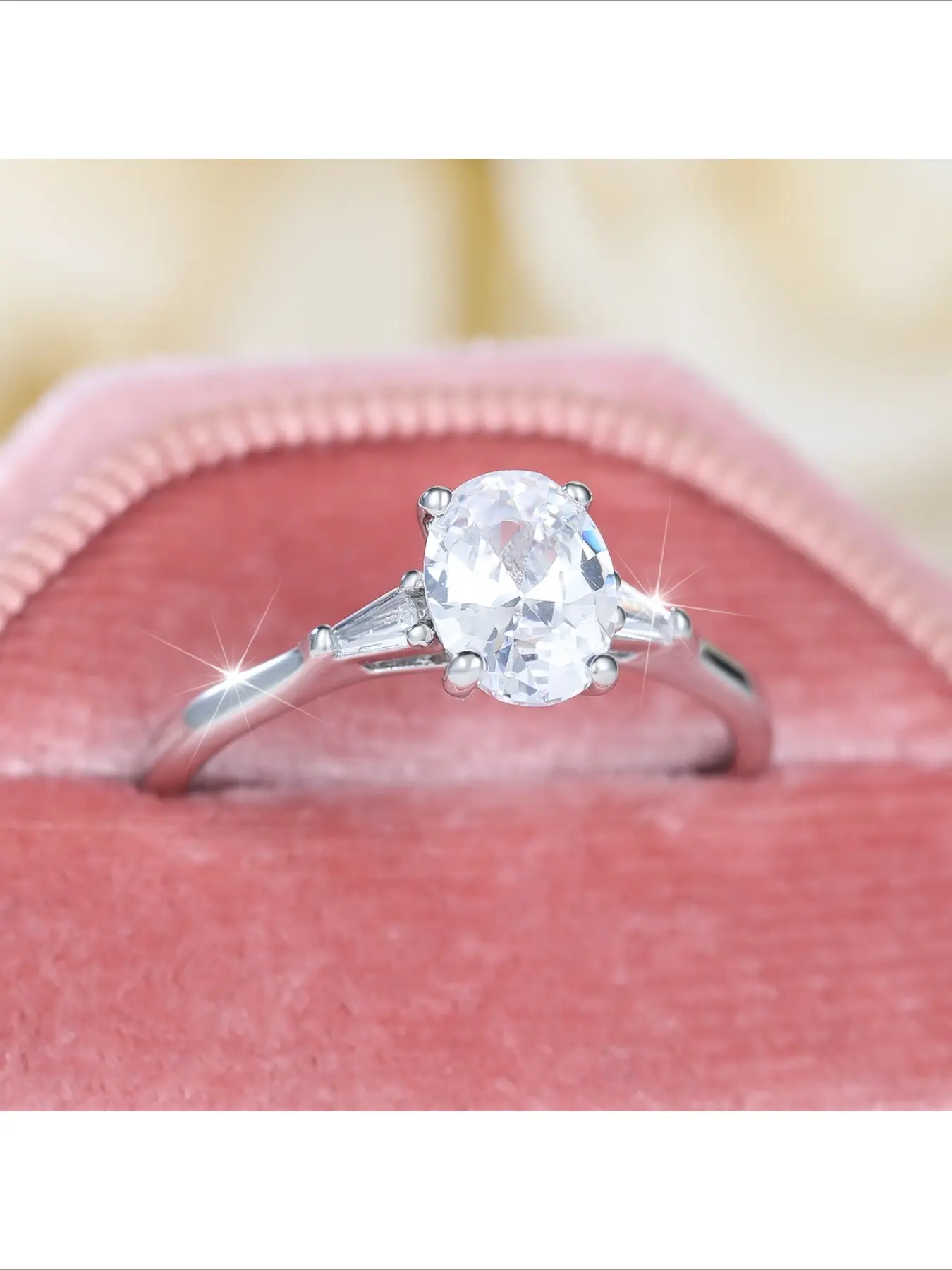 Trending Classic Oval Cut High Carbon Diamond Ring Luxury Six Prong Setting Thin Band Minimalist Daily Delicate Versatile Finger Ring for Women Engagement Wedding Party Daily Wear