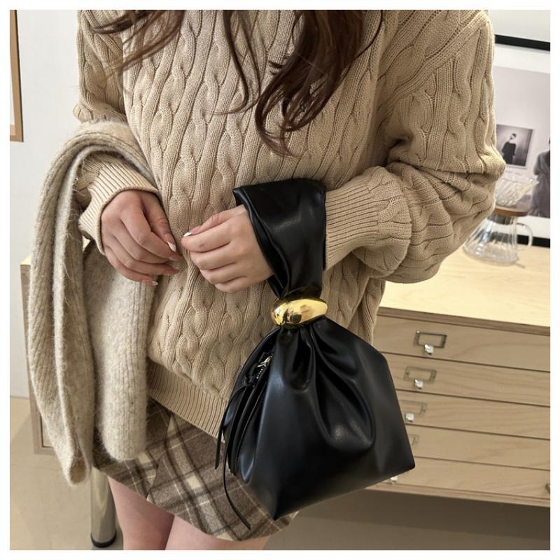 Retro Pleated Simple Niche Design Western Style Small Bag Women's Aesthetic Bucket