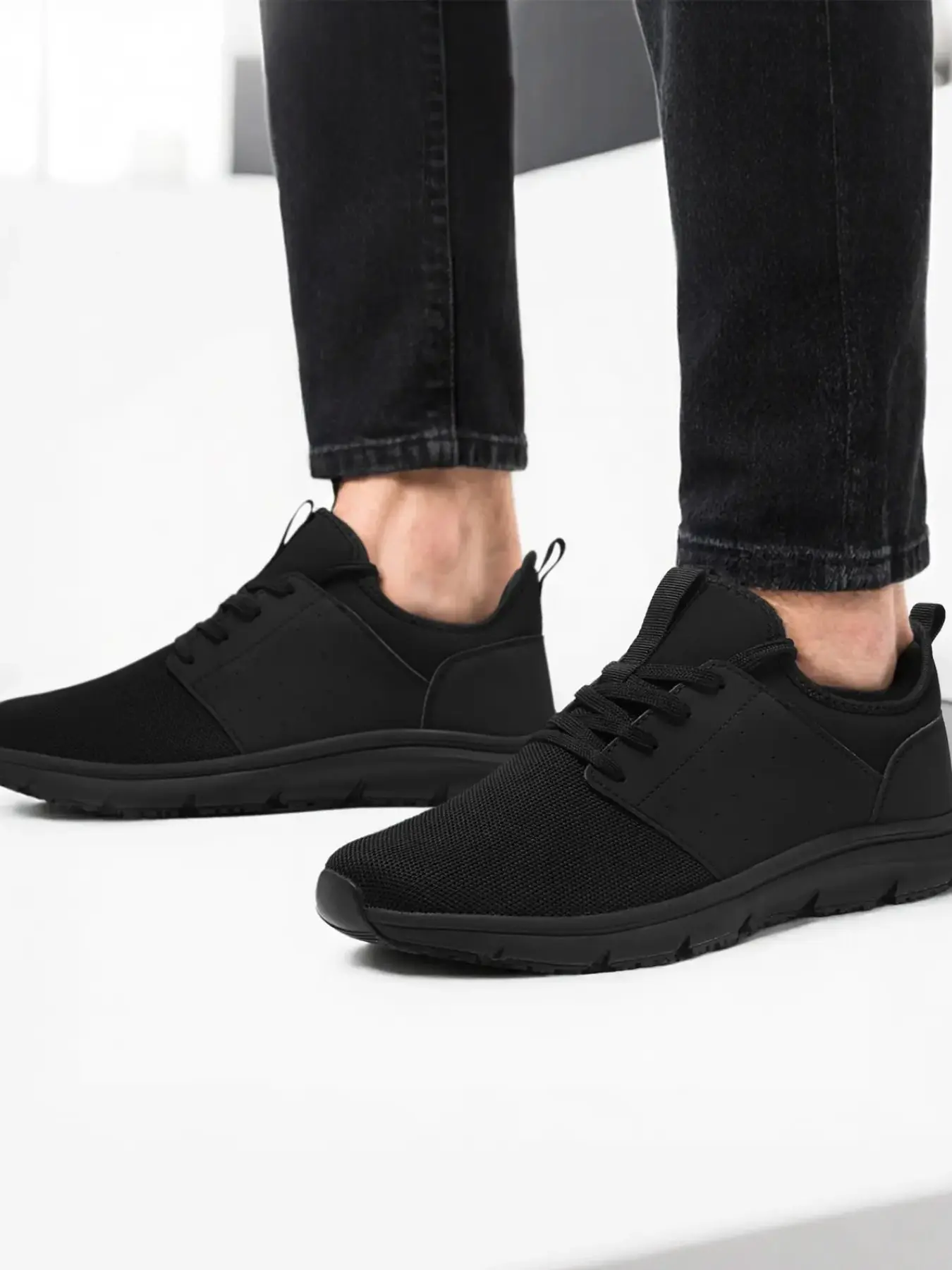 For 12-Hr Shifts Lightweight Waterproof Work Shoes for Restaurant Kitchen & Nursing Crews Lace up