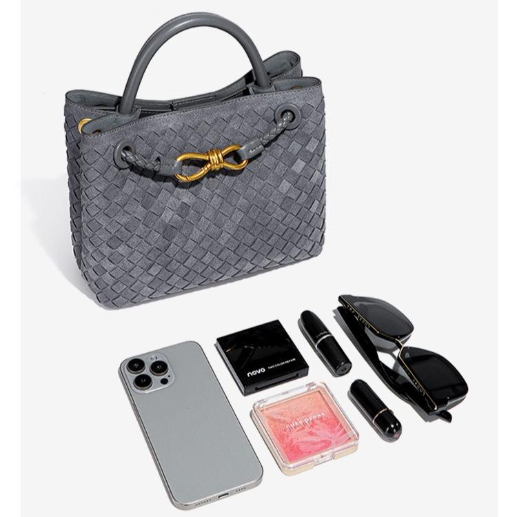 Women's Retro Matte Hand-woven Bag 2025 New Fashion Commuter Shoulder Messenger Bag