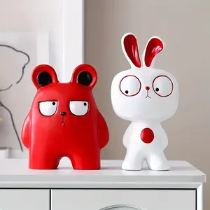Trendy decorative ornaments; accents for studies and home styling; small decorative pieces for children's rooms.