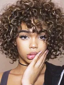 8-inch Elf Short Wig, 100% real human hair. Minimalist and elegant design, heat-resistant and easy to style. Perfect gift choice. Suitable for holiday parties, daily life and commuting.
