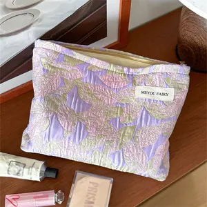 Small Makeup Bag for Women, Portable Travel Wash Bag, Hand-Held Skincare Storage, Sanitary Napkin Holder, Gift for Mom, Student Pencil Case