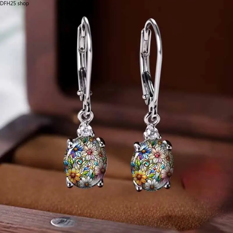 Crystal Flower Dangle Earrings for Women, Rhinestone Boho Drop Jewelry Lightweight Elegant Design for Daily Wear Party Wedding Fashion Accessory Gift