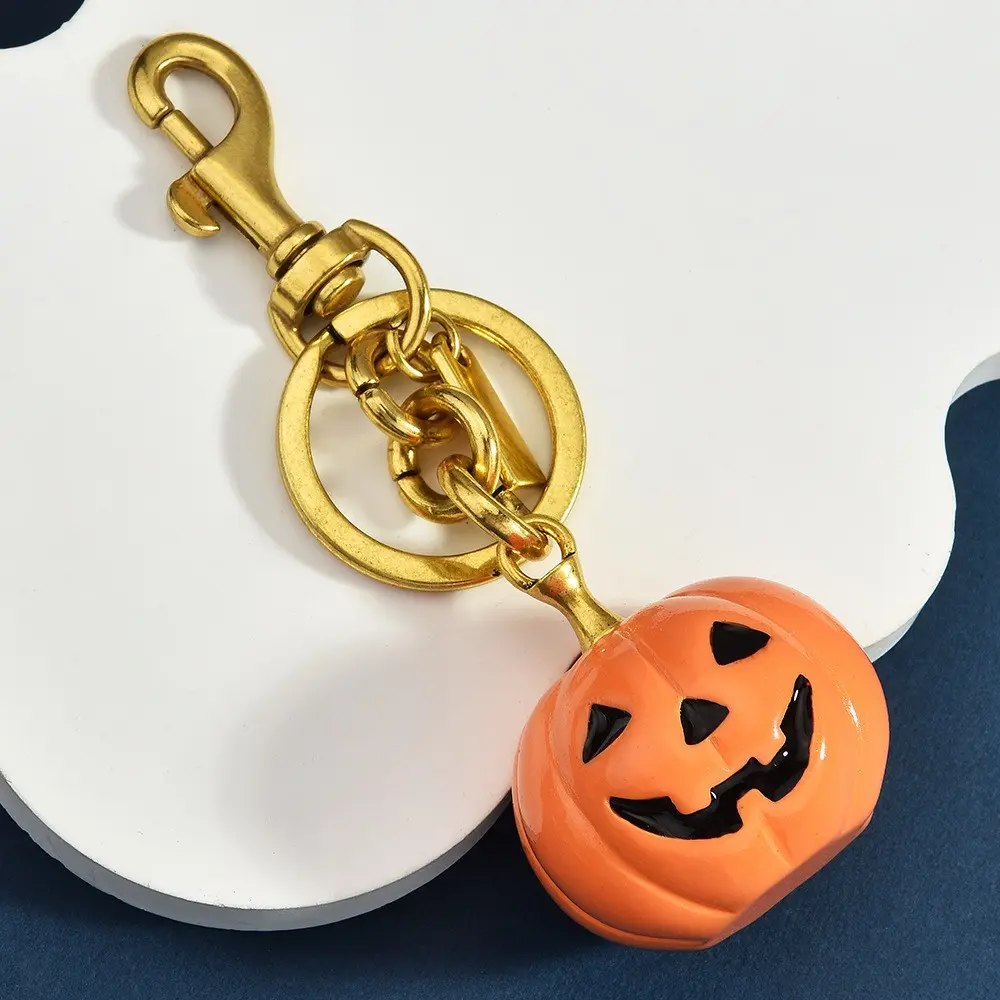 Halloween Smiling Pumpkin Keychain, Glossy Pumpkin Fun Bag Charm, Festive Atmosphere Bag Pendant, Perfect Gift Idea, Funny Keychains, Keychain For Bags