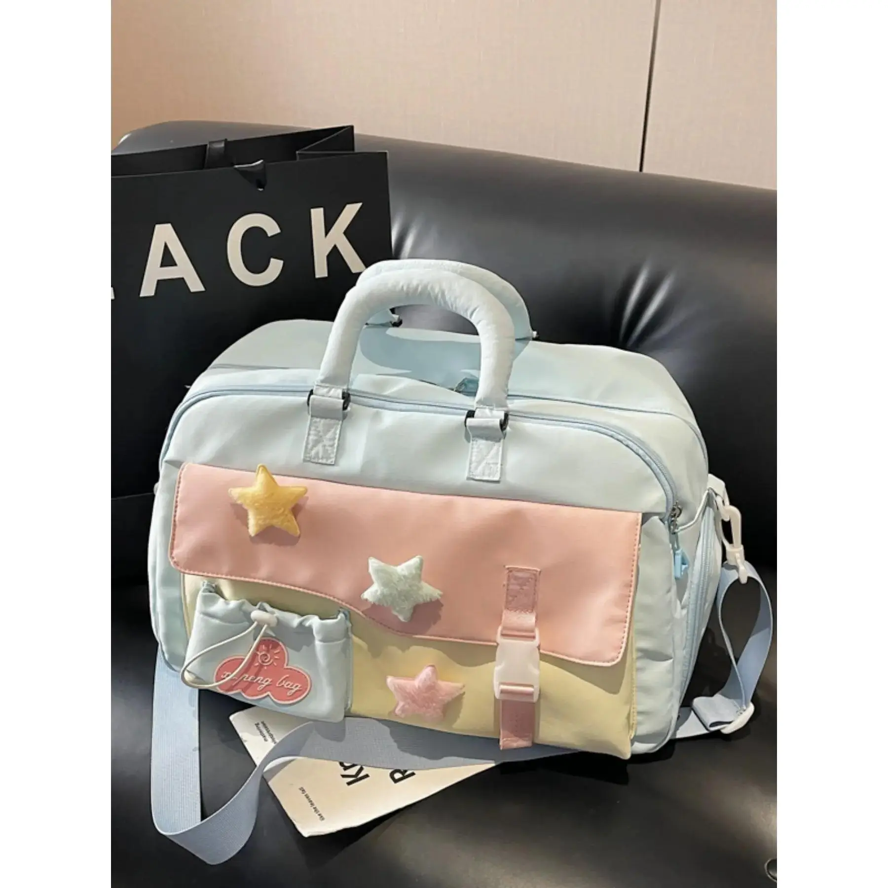 1pc Dopamine Star Travel Duffle Holdall Bag | Waterproof Weekender Duffel with Independent Shoe Compartment, Cute Crossbody for School, Travel & Daily Use Travel Duffels Duffle Bags,