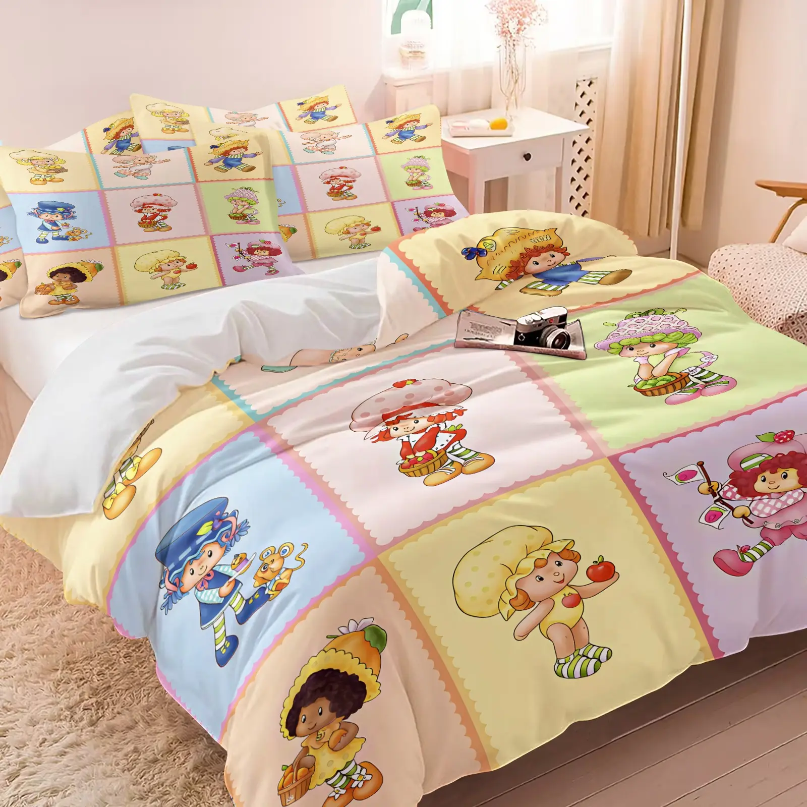 3PCS Strawberry Shortcake Patchwork Grid Duvet Cover Set (1 Duvet Cover + 1-2 Pillowcases), HD Digital Print, Soft Cozy Skin-Friendly Breathable All Season Bedding, Comfy Bedding Sets, Twin Full Queen Sizes for Cute Retro Cartoon Bedroom Decor