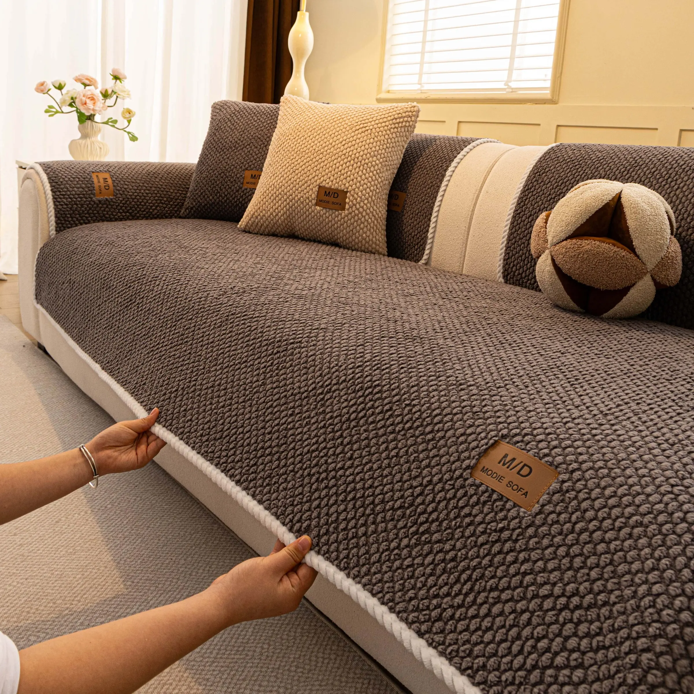 HOMIN-Luxury Thick Couch Covers For Sofa, Soft Textured Sofa Cover, Non-Slip Washable Universal Sofa Protector, Sectional Sofa Slipcovers, Pet-Friendly Modern Slipcover for Sectional, Loveseat and 3-4 Seater Couch, Reusable Sofa Cover
