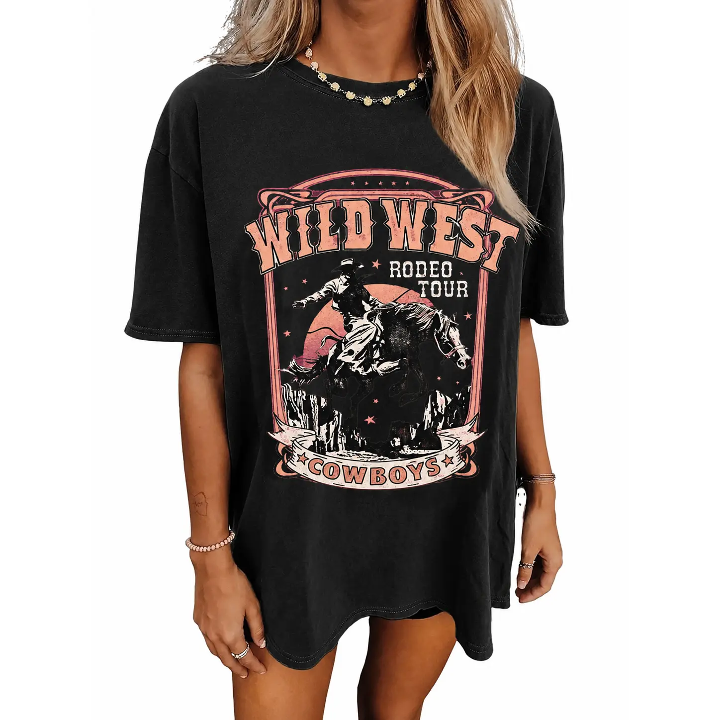 Oversized Wild West Cowboys T-Shirt for Women Vintage Country Music Tee Western Rodeo Graphic Tee Short Sleeve Loose Top