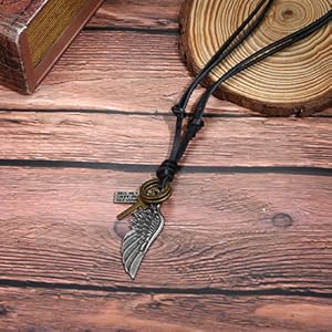 FASACCO 8pcs Feather Necklace for Men Women Brown Black Cord Necklace Tribal Arrow Wolf Tooth Feather Pendant Statement Necklace for Men Women