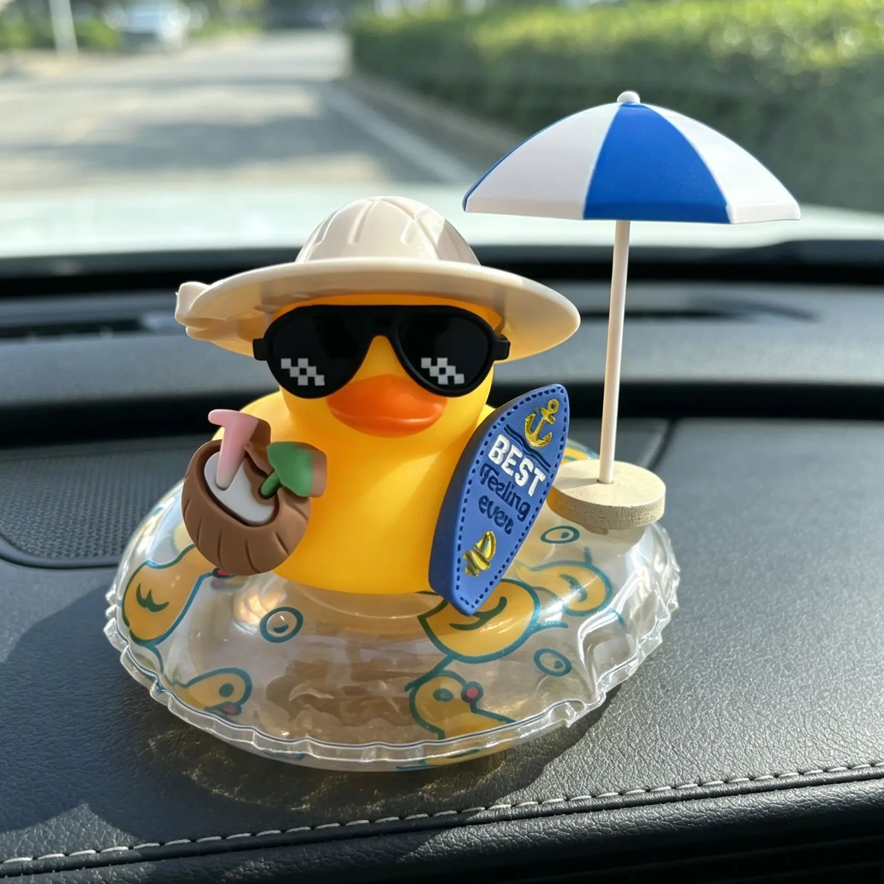 Tropical Beach Duck Car Dashboard Decor, Fun Design with Sunglasses, Coconut, Beach Umbrella, Sun Hat, Life Ring, Non-Slip Base, Summer Gift