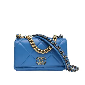 Pre-owned CHANEL 19BAG Magnetic P226562776