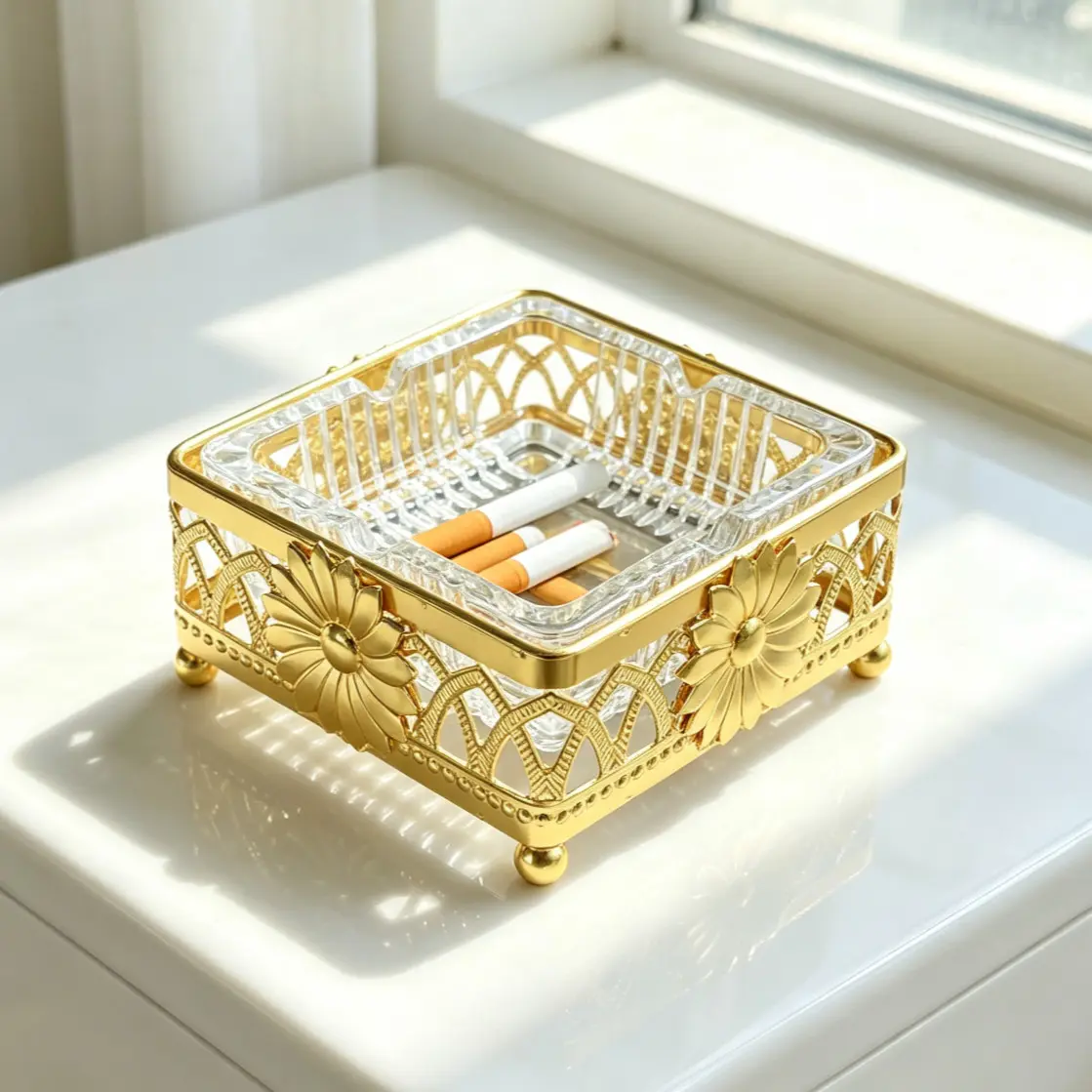 Luxury Retro Square Glass Ashtray, 3D Sunflower Cutout Metal Frame, Detachable Washable Lining, Ideal for Living Room, Coffee Table, Bar