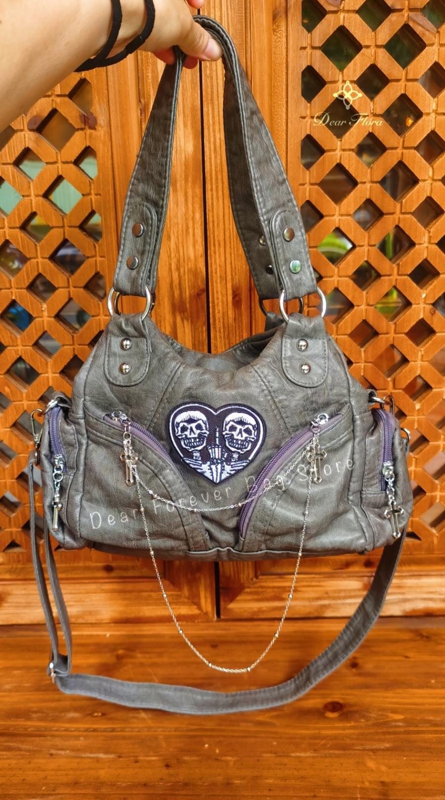 Women's Y2K Vintage Motorcycle Shoulder Bag Fashion Soft PU Chains Multiple Pockets Tote Bags Moto Style Messenger Crossbody Bag