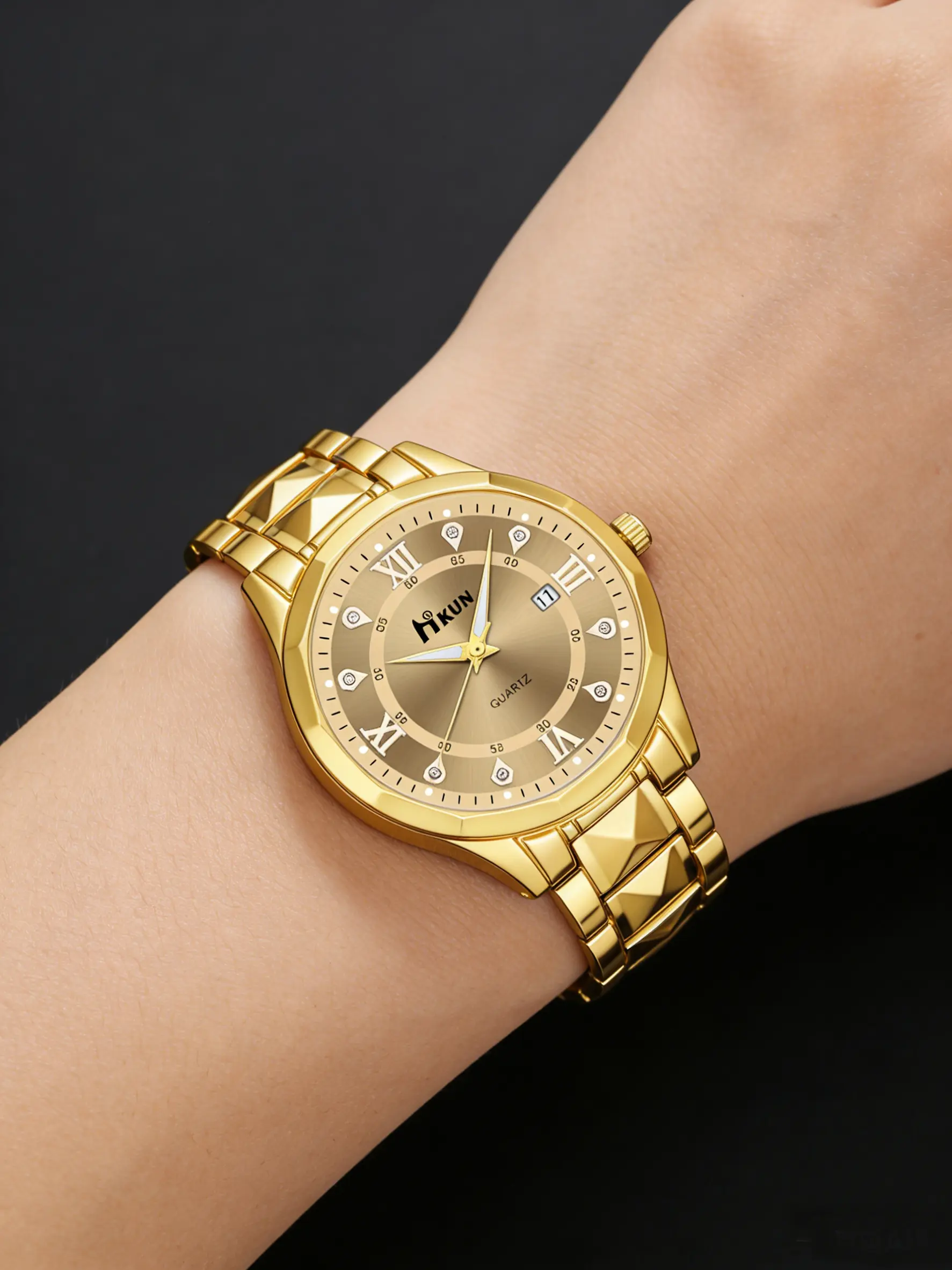 Luxury Stainless Steel Men's Watch, Roman Numerals, Diamond Accents, Calendar, Business Style, Perfect Gift for All Occasions