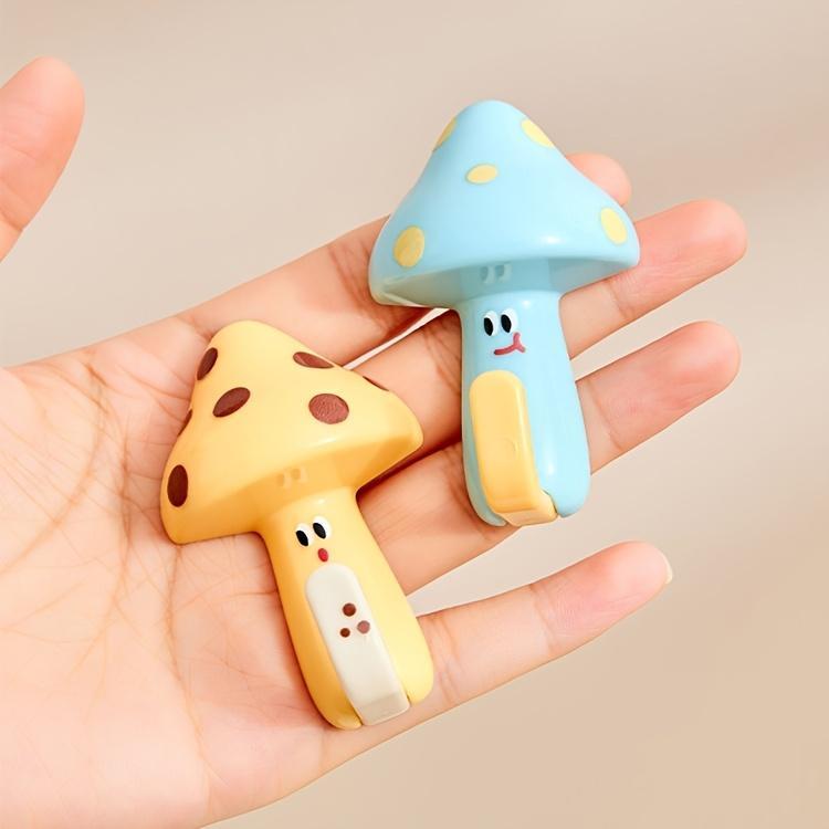 Set of 4Cute Cartoon Mushroom-Shaped Hooks, Self-Adhesive And No-Drill Wall-Mounted Hooks, Creative Key Holders, Coat And Towel Storage Racks, Bathroom And Kitchen Wall Decor (Blue + Yellow)
