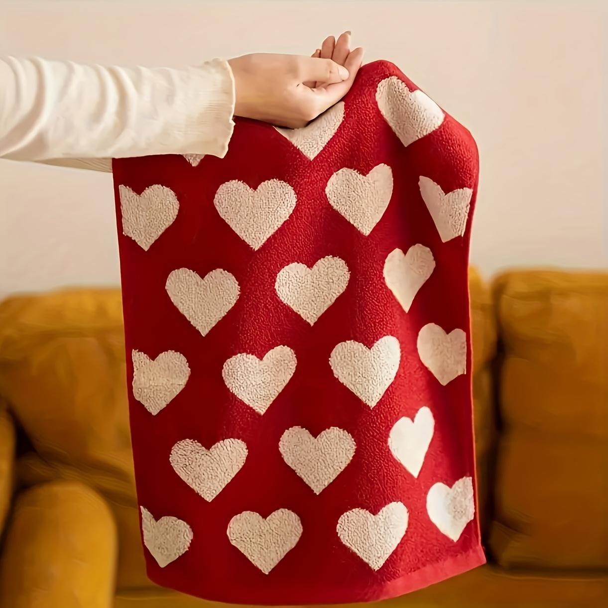 A Super Soft Geometric Towel - Rectangular Design, Perfect for Valentine'S Day Gift, Quick-Drying Modern Style, Personalized Fabric, Suitable for Kitchen Or Bathroom Use