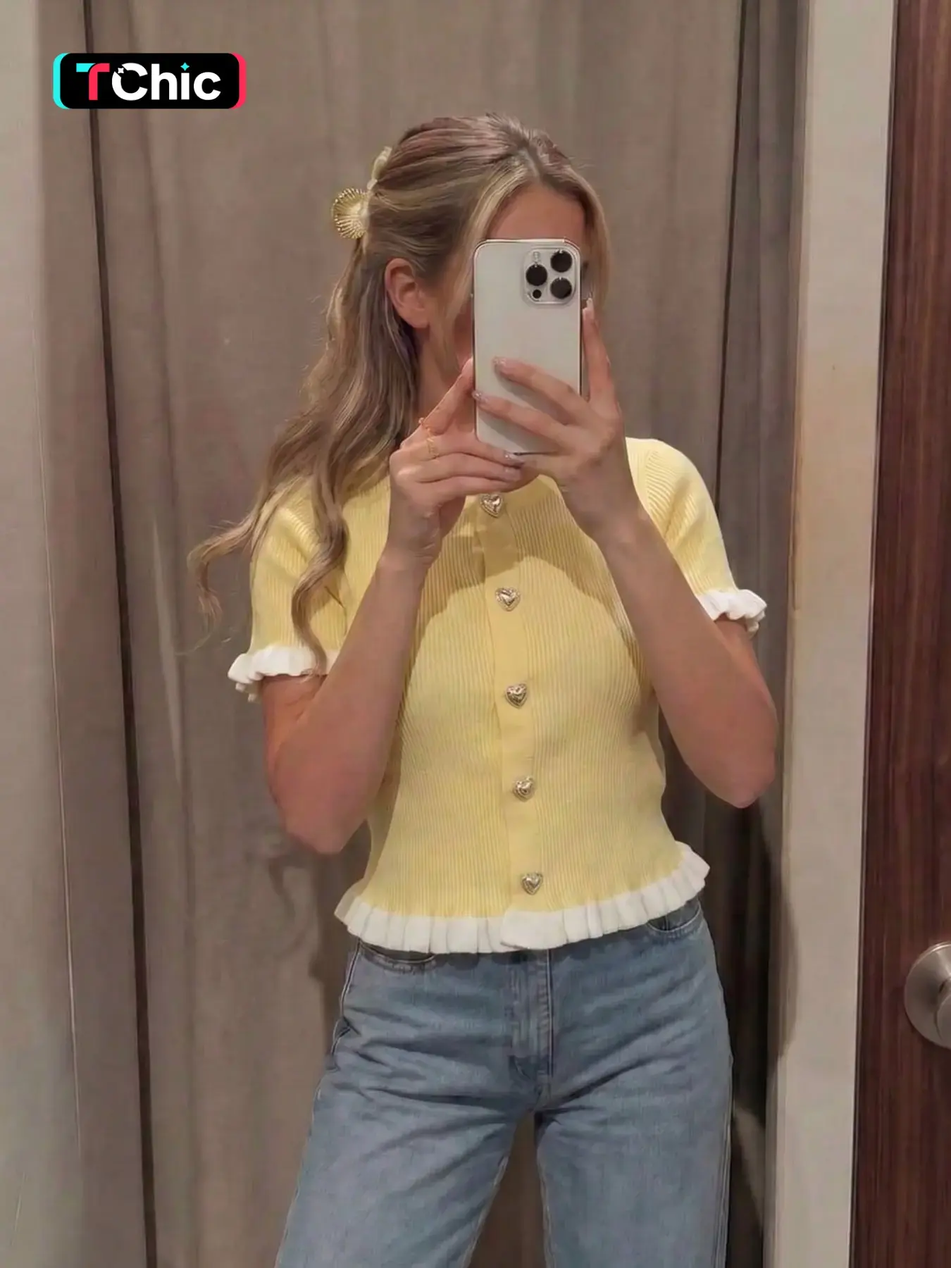 Cute sweetheart round-neck color-block short-sleeve knitwear for women, new spring and summer style, Aesthetic, minimalist, Stylish knitting cardigan perfect for dates, daily leisure and commuting, Top with ruffled edges Casual Fashion Knitwear Clothing