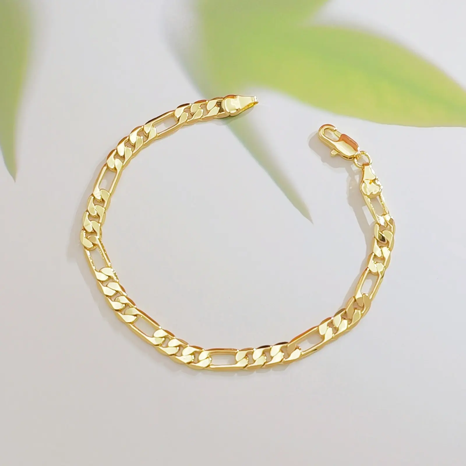 18K Gold Plated Figaro Chain Bracelet Set - Multi-Size Mixed Width Link Jewelry, Dainty Bold Stackable Layering Wristbands, Non Tarnish Tarnish Proof Lobster Clasp, For Daily Hip-Hop Wear, Trendy Gift for Men & Women, Non Tarnish Jewelry, Tarnish Proof Je