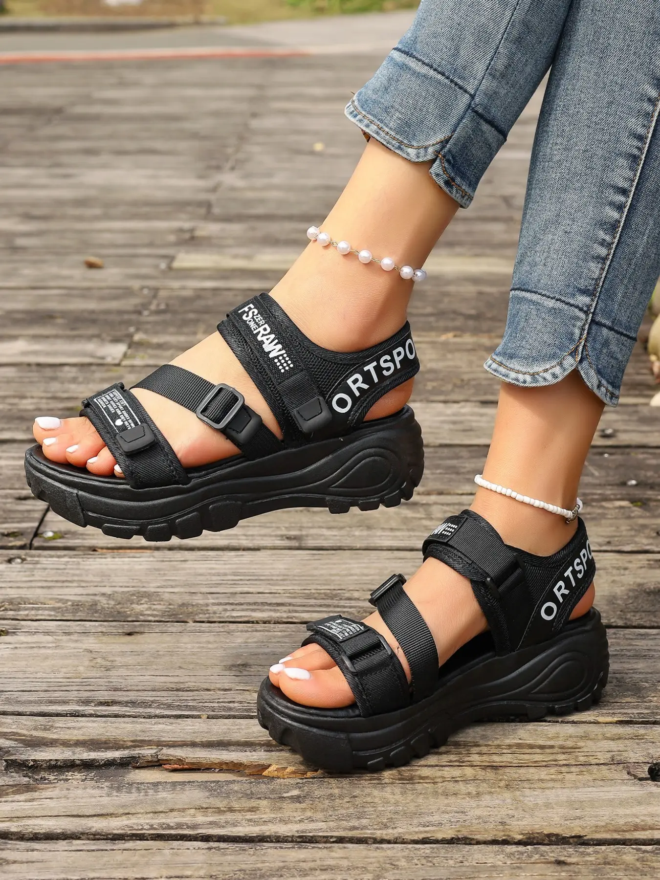 Korean Style Letter Webbing Thick Sole Dad Sandals for Women, Lightweight Anti-Slip Height Boost, Adjustable Strap, Casual Outdoor Shoes