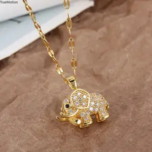 Unisex Copper Alloy Elephant Pendant Necklace Sparkling Cubic Zirconia Inlaid Animal Charm Lucky Elephant Costume Jewelry For Daily Casual Party Street Fashion Accessory Gift For Men Women