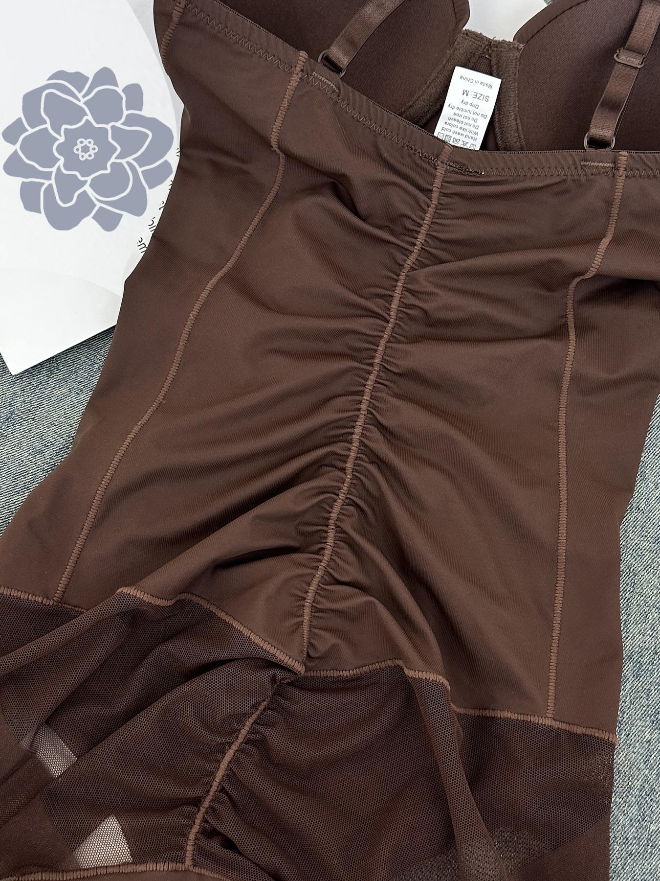 Women's Bodysuit with Bra and Adjustable Straps, Slimming Shaping Artistry, Shapewear, Sizes XS to Xxl for All Seasons