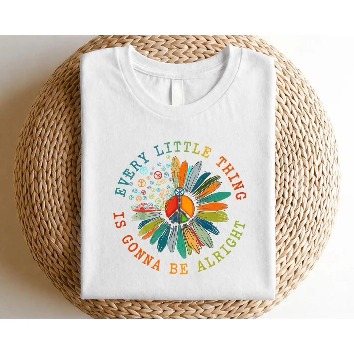 Peace Sign T-Shirt, Retro 70s Hippie Daisy Tee, Gift For Friends