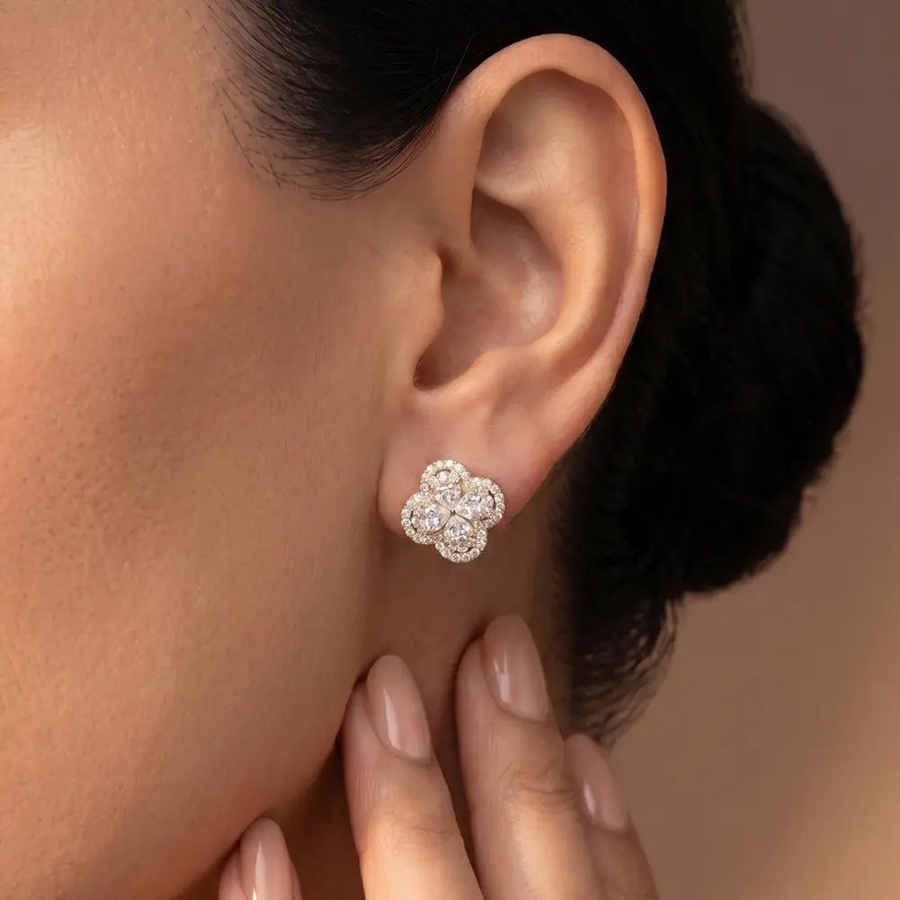 925 Sterling Silver Moissanite Stud Earrings, D Color VVS GRA Certified Gemstones, Unisex Minimalist Daily Jewelry Available in Gold and Silver Finishes, Never Fades Or Changes Color, Glamorous Artificial Gemstone Earrings, Luxury Artificial Gemstone Earr