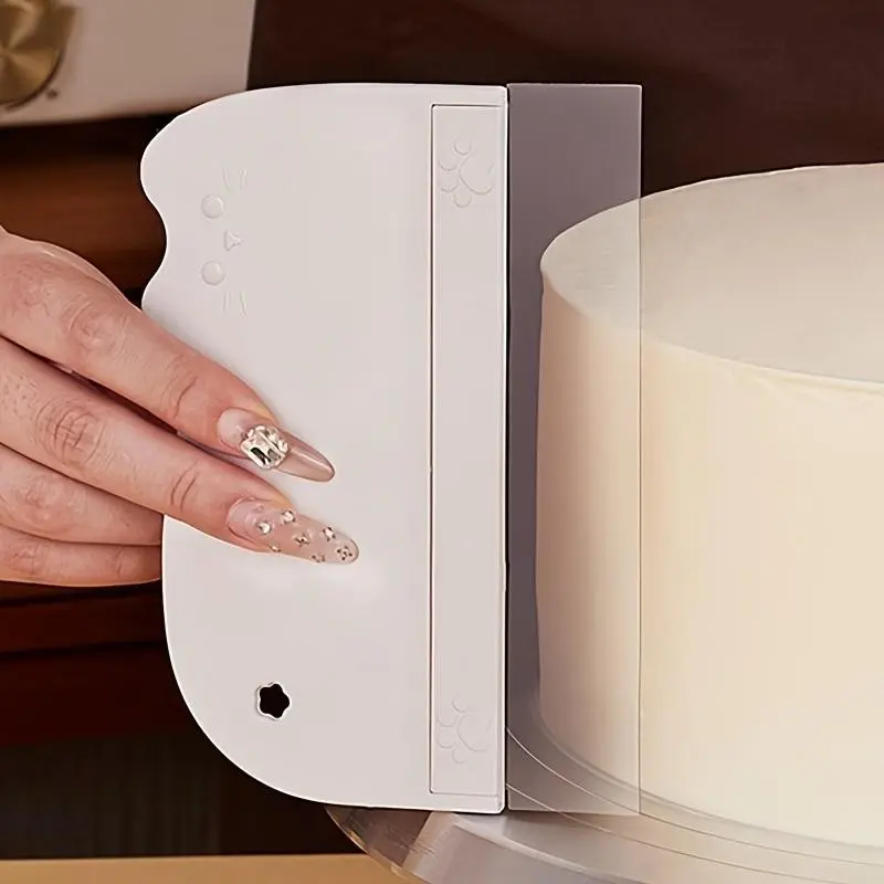 Detachable Cream Plastic Soft Scraper, Hollow Hanging Cake Smoothing Tool, Baking Essentials, Perfect for Decorating and Finishing