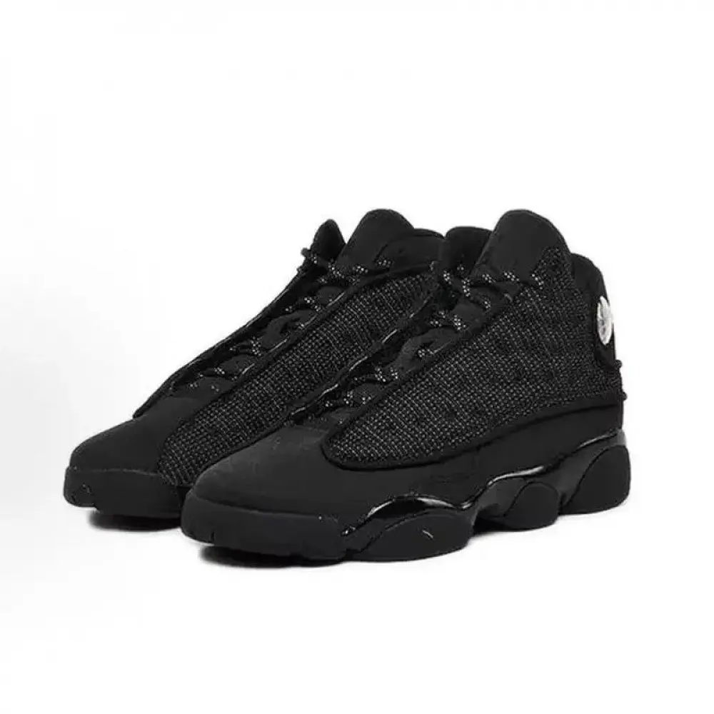 Retro Black Cat High-Top Basketball Shoes for Men Classic Look Black Color High-top Style Ideal for Basketball Games and Casual Wear New Unisex