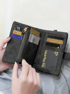 Women's Three Fold Short Wallet, Zipper Wallet, RFID Anti-Theft Brush, Multiple Card Slots And Coin Pockets, Equipped With Wrist Strap Handbag, Made Of Soft Materials, Suitable For Daily Travel, Commuting Use, And Birthday Gifts