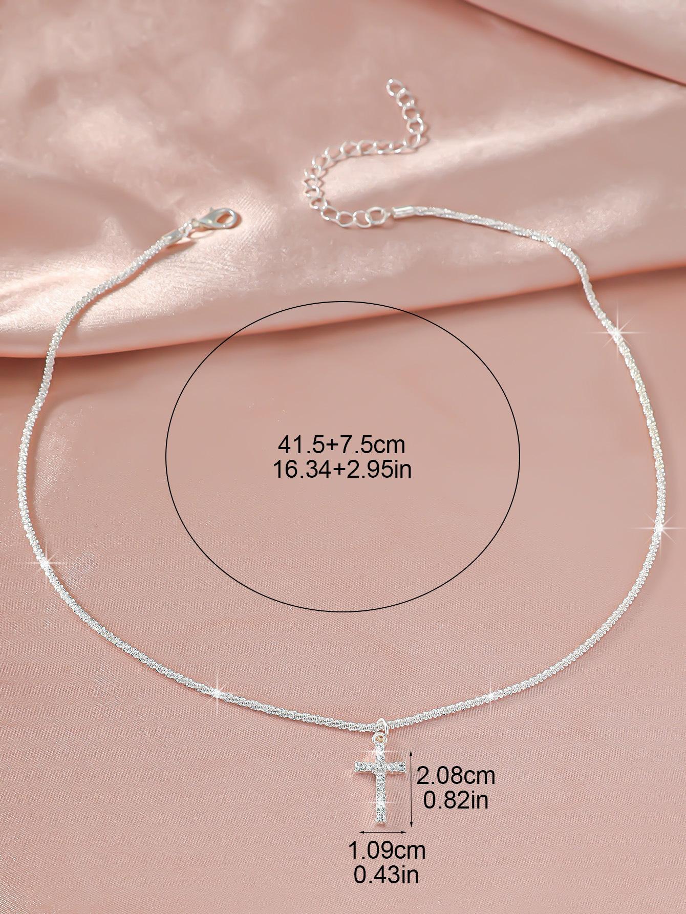 Minimalist Diamond Necklace, High-End Luxury Sparkling Collarbone Chain, Elegant Women's Jewelry, Simple Cold Style Pendant