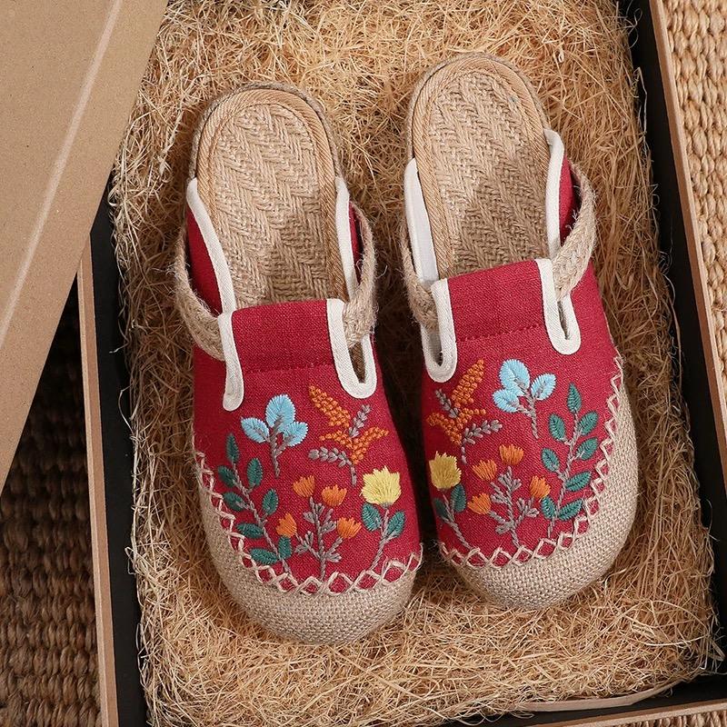 Embroidered Shoes, Mules, Slip-on Loafers, Round-toe Closed-front Half-slippers, Vintage Embroidered Cloth Shoes, Chinese-style Slippers, Women Shoes