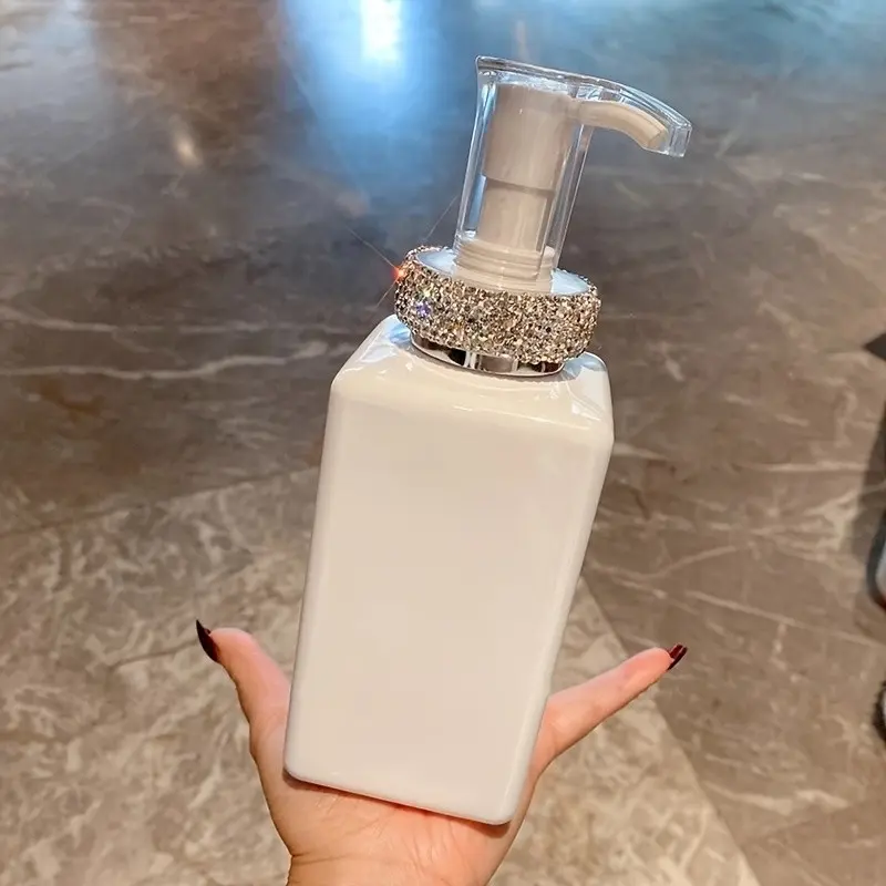 Square 1pc Shower Gel Bottle, Sparkling Artificial Rhinestones, Portable Travel Hair Care Dispenser, High Aesthetic Bathroom Hand Soap Empty Bottle