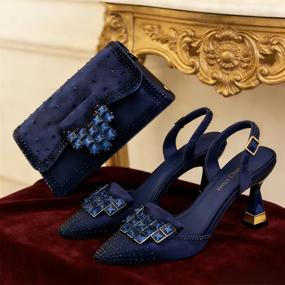 Elegant women's decorative stiletto heels, trendy pointed-toe high heels, fashionable high heels suitable for parties and everyday wear, sparkling rhinestone elastic strap high heel sandals paired with a suede evening clutch bag set