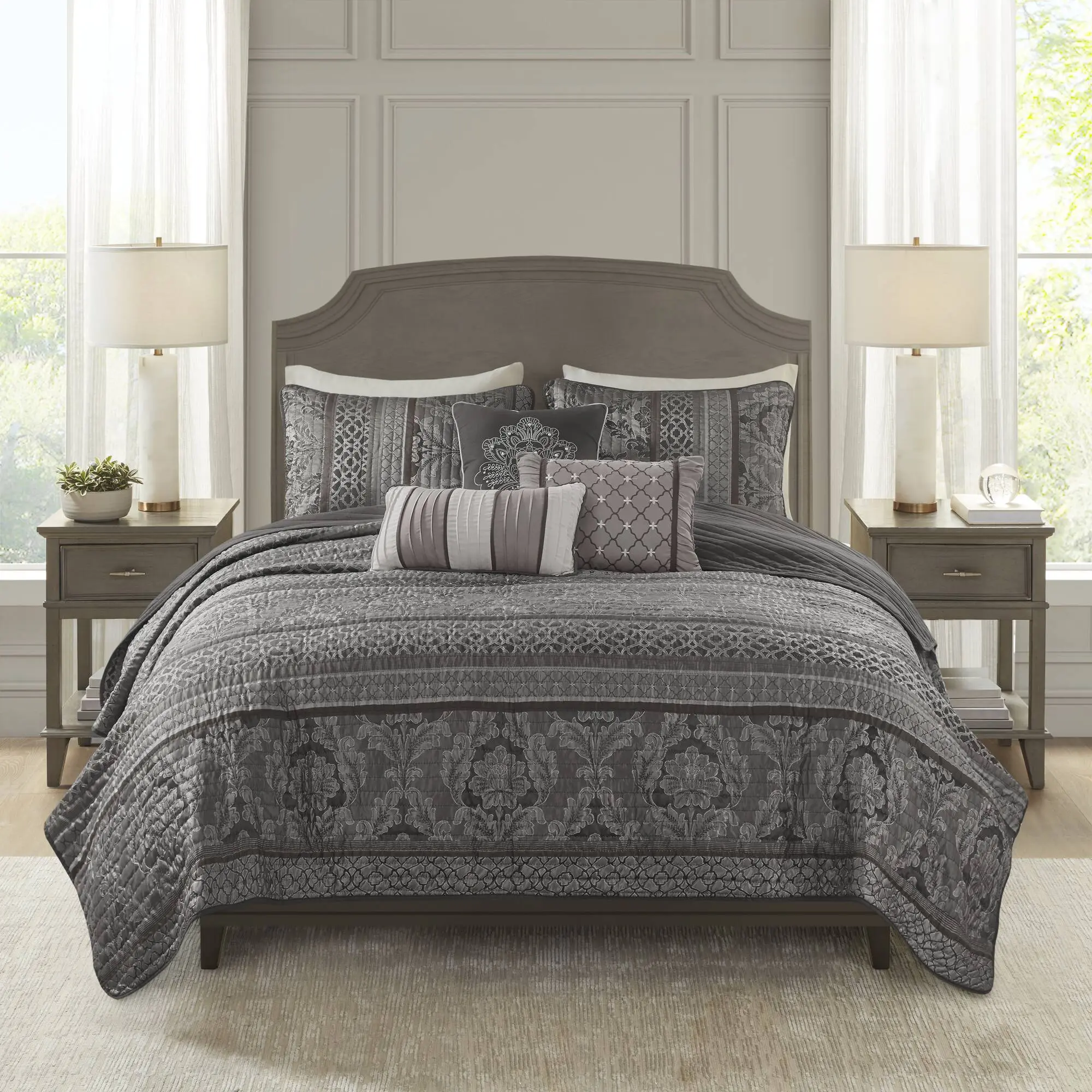 Nokaa 6-Piece Full/Queen Jacquard Quilt Set with Throw Pillows, Grey - Soft Lightweight Bedding Coverlet Set for Bedroom Guest Room, All Season Reversible Quilted Bedspread with Shams and Decorative Pillows