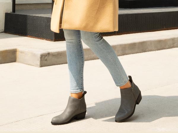 Athlefit Women's Ankle Boots Chunky Low Heel Comfortable Short Boots Round Toe Dress Booties with Side Zipper