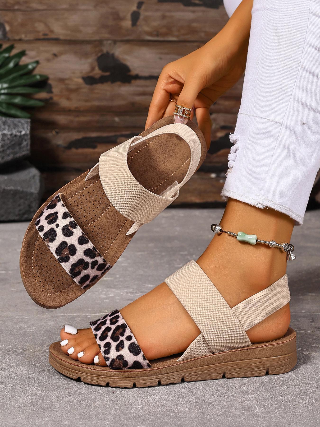 Women's Summer 2024 Fashionable Slip on Flat Sandals, Bohemian Trending Sandals, Casual Comfortable Sandals for Beach Party, Simple Comfortable Shoes for Indoor and Outdoor