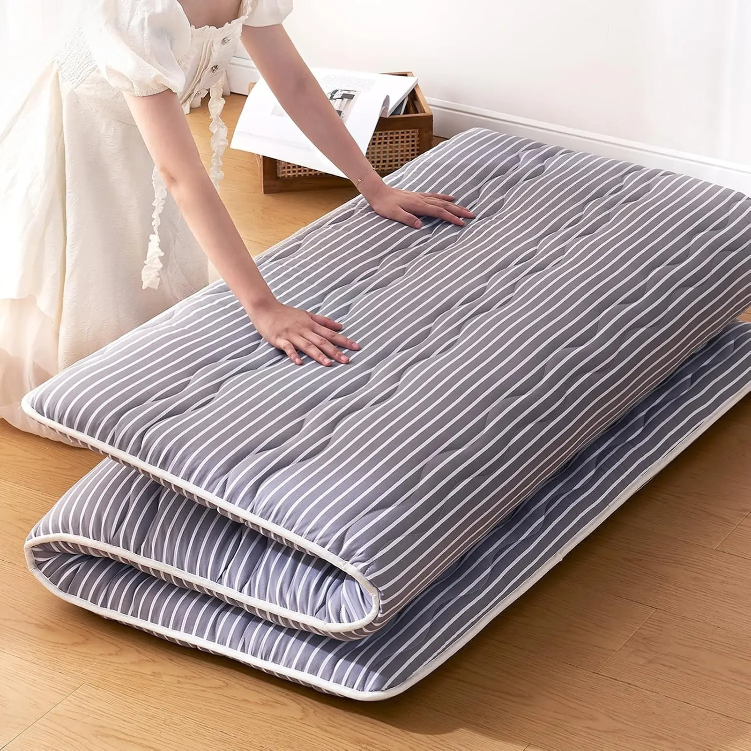 Premium Foam Japanese Floor Mattress Futon Mattress,100% High Density Comfortable Foam,Thicken Tatami Mat Sleeping Pad,Portable Kids Adults Sleeping Mats for Guest Room, Dormitory