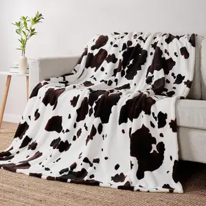 Comfortable and cozy cow print plush sofa rug - thick, soft, warm, and non-shedding, suitable for Western-style rooms, suitable for children, women, men, and girls, available in black/brown.