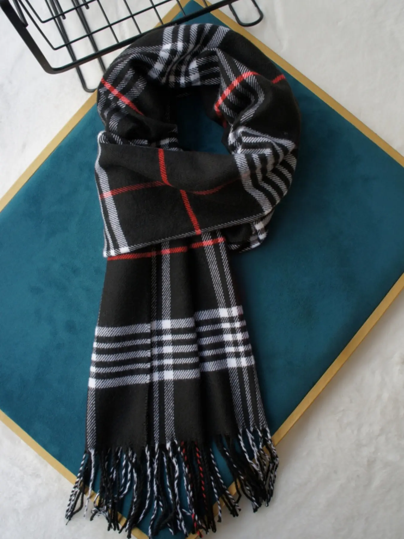 Classic Plaid Scarf, Boyfriend Style, Warm Men's Scarf, Dual-Sided Design, Double Sided Scarf, Unisex Birthday Gift, Fall Winter Accessories, Men's Scarf