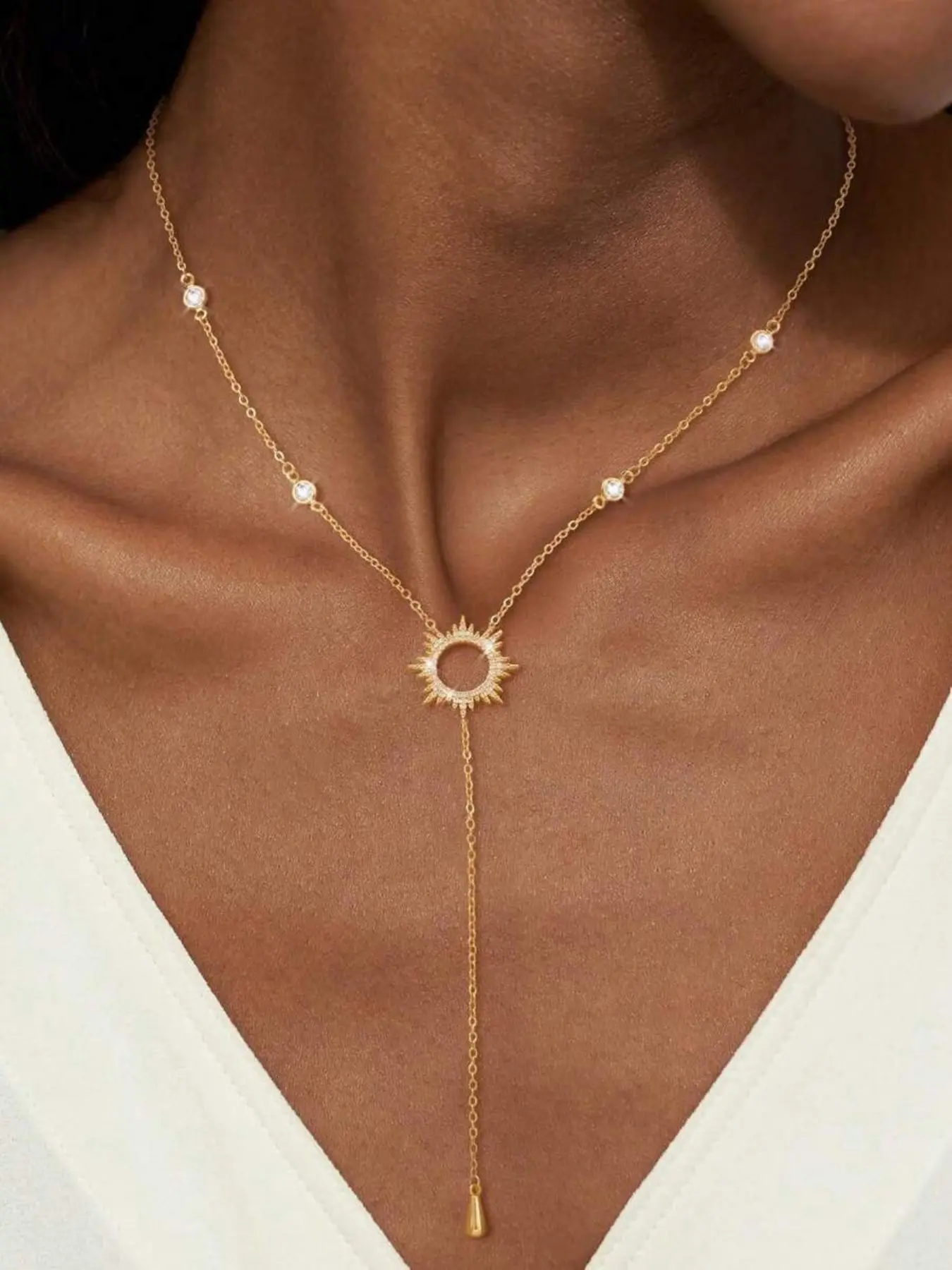 14K Gold Sunburst CZ Halo Y Drop Lariat Necklace Bohemian Celestial Sun Minimal Stackable Jewelry Sunburst Lariat Y-Necklace, Sparkling Cz Beaded Chain, Boho Style, Minimalist Delicate Statement Jewelry for Women, Fashion Necklace, Decorative Necklace
