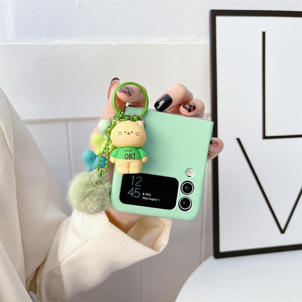 For Galaxy Z Flip6 Cartoon Bear Plush Heart Folding Case for Samsung Z Flip7 Zflip5 Z Flip 3 4 5 6 7 Slim Cover with Lanyard