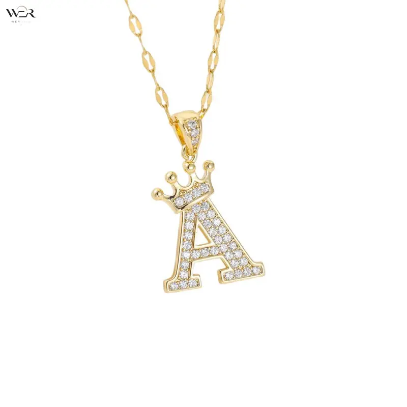 Women's European-American Style Copper Cubic Zirconia Crown Initial Necklaces - 26 Letters Single-Layer Letter Pendant Clavicle Chain, Elegant Decorative Jewelry for Daily Outfits, Dating