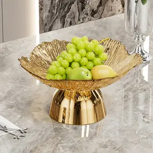 A set of high-legged tray base fruit platters, plastic candy platters in creative petal shape, Floral Plastic Plates, Snack Plates, bread platters and cake platters, suitable for family gatherings, parties and restaurants.
