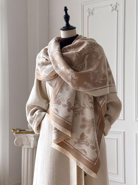 Women's Winter, Loose Fit Floral Pattern Shawl, Casual Loose-Fit Design, Thick Woven Fabric, Warm & Soft, Perfect for All Seasons, Elegant Fashion Accessory