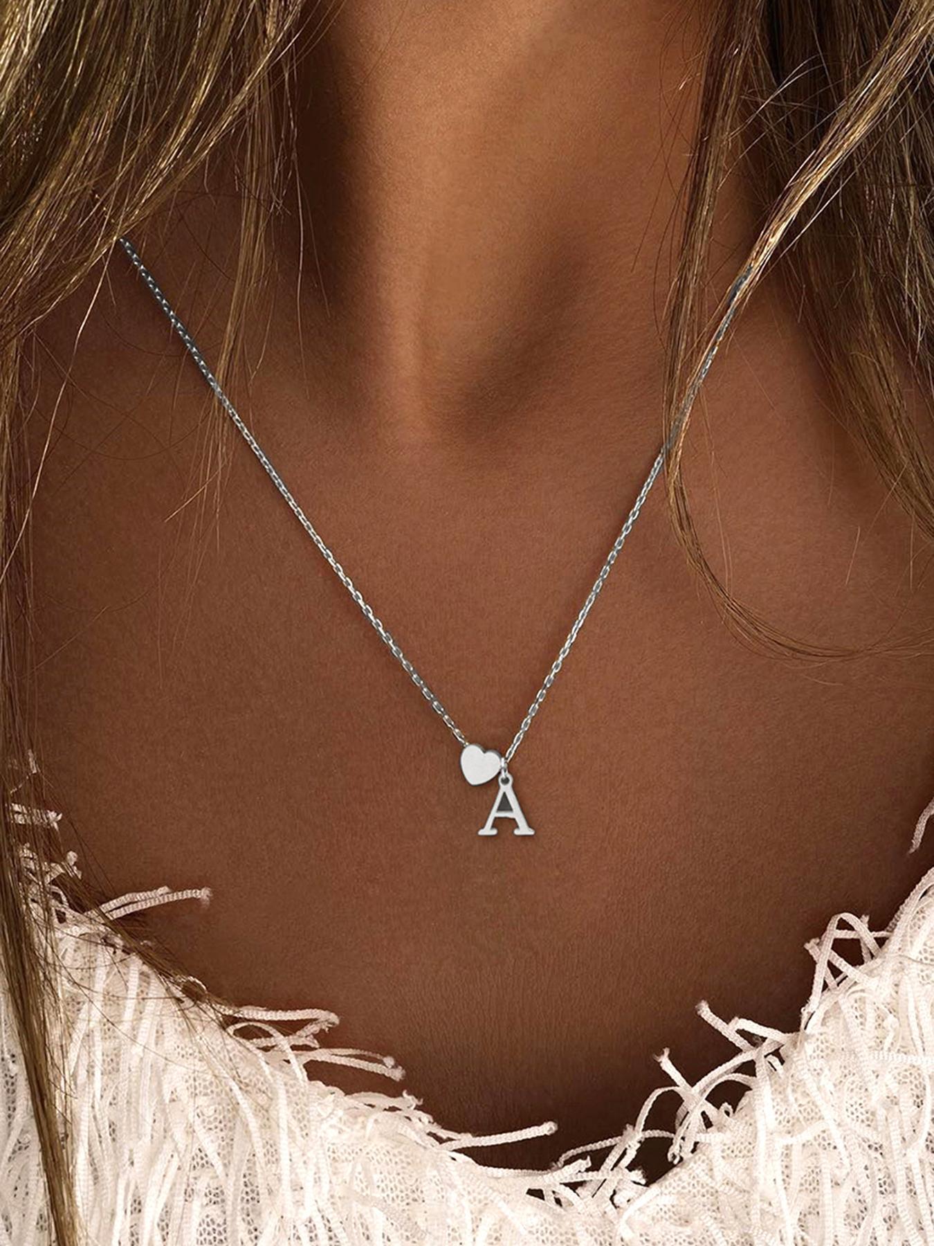 Letter & Heart Charm Necklace Initial for Women, Classic Jewelry for Girls Gift, Fashion Jewelry for Party, Daily Clothing Decor, Exquisite Chain Jewelry for Gift