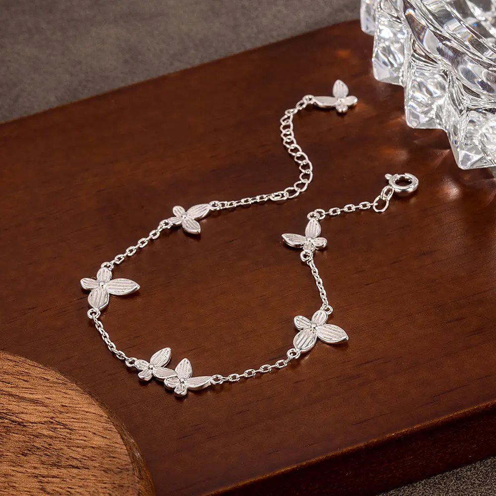 Women's Butterfly Charm Bracelet Dainty Silver Chain Adjustable Tarnish Resistant For Everyday Wear Y2K Aesthetic Fairycore Jewelry Cute Accessory